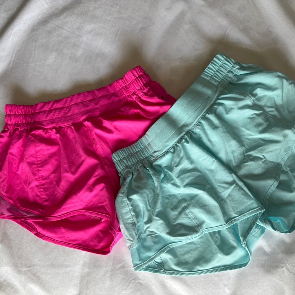 2 pair Lululemon Hotty Hot Rise Lined Short Size 6 pink and mint
